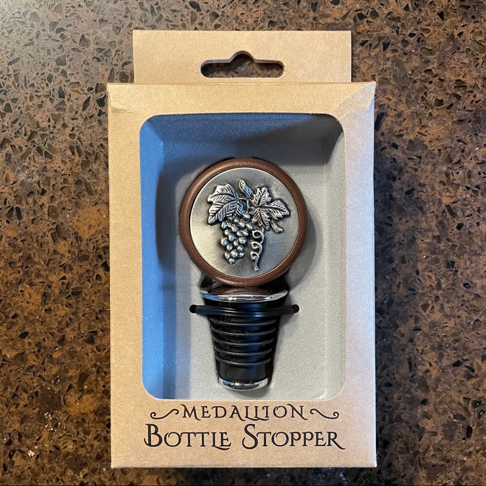 Medallion Wine Cork